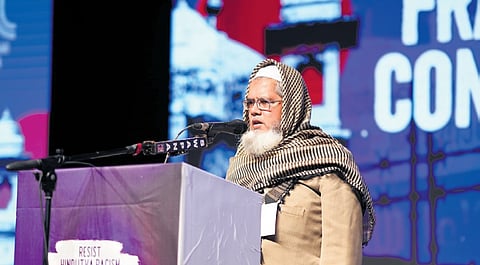 Gyanvapi Masjid Imam Abdul Batin Nomani speaking at the conference organised by Jama’at-e-Islami in Kozhikode on Tuesday