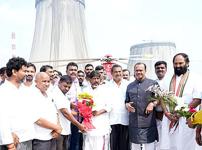 In this file photo, Deputy Chief Minister Bhatti Vikramarka, along with Ministers Komatireddy Venkat Reddy and N. Uttam Kumar Reddy, visits the Yadadri Thermal Power Plant.