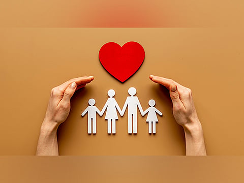 Illustrationd depicting life cover.