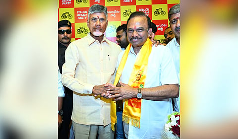 YARCP MP Magunta Seinivasulu joins TDP in the presence of the party's supremo N Chandrababu Naidu on Saturday.