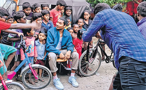 With initiatives such as Coke Studio Tamil and MTV Hustle Namma Pettai, the upcoming Tamil hip-hop reality show, budding independent musicians are stepping into the spotlight to join forces with seasoned artists.