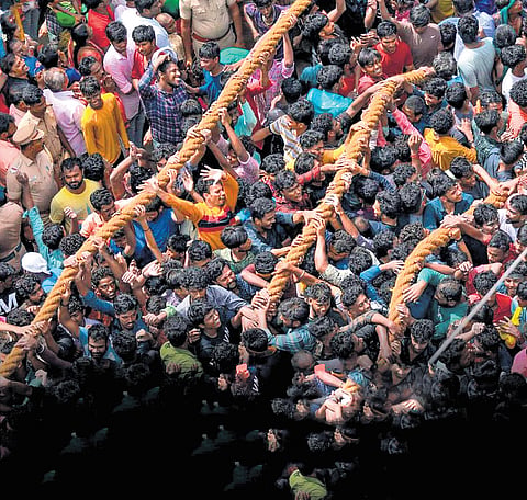 A street play by Puratchipadai Productions woven out of traditional stories and folklore will delve into Madurai’s Chithirai festival revolving around themes of harmony