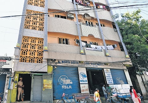NIA sleuths search a house on Vinayaka Temple Street at Mannadi in Chennai
