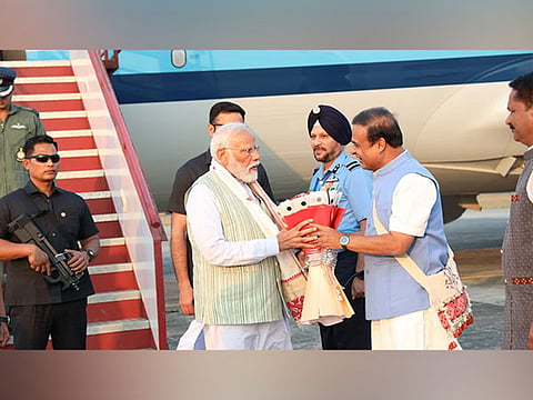 PM Narendra Modi with Assam Chief Minister Himanta Biswa Sharma.