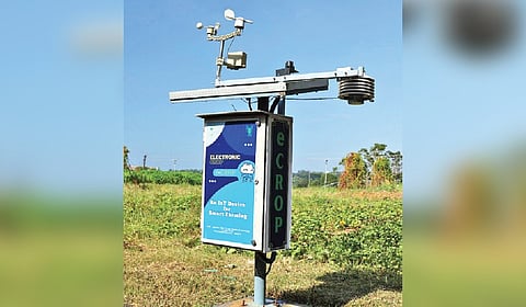 The E-Crop device