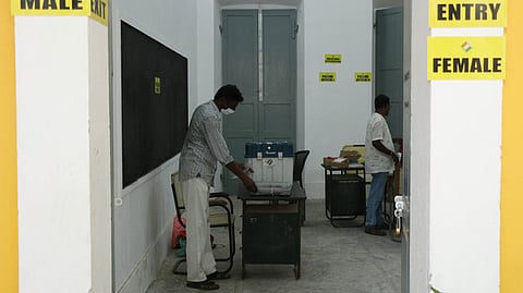 A polling booth being prepared during the first phase of Lok Sabha elections in Puducherry.