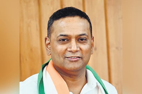 Mansoor Khan