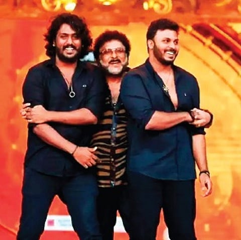 Ravichandran along with Manoranjan and Vikram