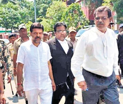 Independent candidate Siva being taken to judicial custody after his bail plea was rejected
