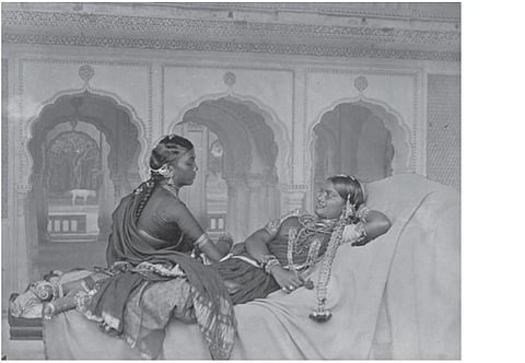 Nautch girls, Hyderabad, 1860s (Source: Hooper and Western, from the Archaeological Survey of India Collections. Courtesy of the British Library)