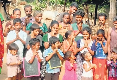 Children of Pinakota and Kalyan Gumma panchayats staging a protest