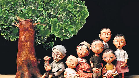 The play is for children above five years of age and adults. The theatre also presents a non-verbal Korean production, A Tree and a Boy by the Befu company, South Korea.