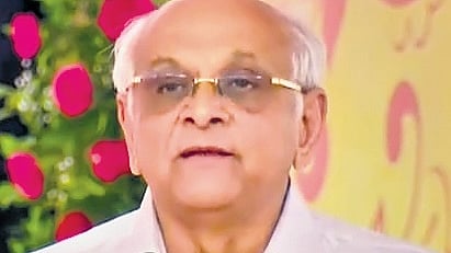 Disquiet in BJP as Congress turncoats take oath in Gujarat