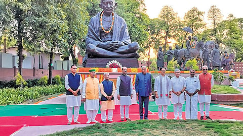 V-P Dhankar, outgoing LS Speaker Om Birla inaugurating new site for statues