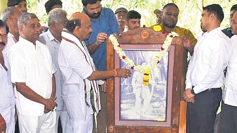 Assembly Speaker opens Chitrakala Mandiram, recounts Alluri’s role in freedom struggle