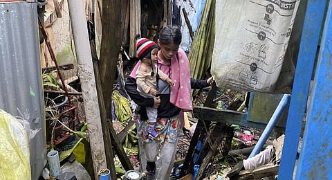 Image of an earthquake with a magnitude of 7.6 struck the Philippines last year used for representation