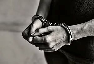 On Thursday, the couple checked into a lodge in Triplicane. The next day morning, Ruban picked up a fight with her and allegedly strangled her to death.