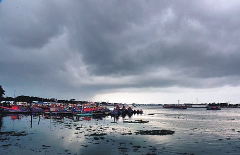 In a special bulletin, the IMD said that conditions are likely to become favourable for the onset of the Southwest Monsoon over Kerala within the next 2-3 days.