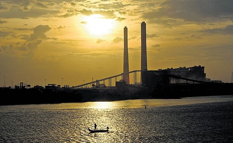 Sun retiring for the night over Kosasthalaiyar river near Ennore