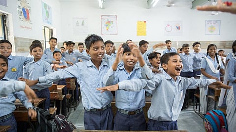 According to the circular, district deputy directors of education (DDEs) are instructed to ensure these students can continue their education without interruption.