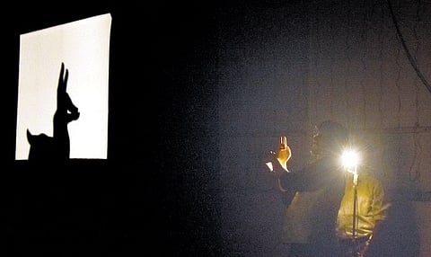A performance by Amar Sen, who was honoured by the President of India in 2020 for his efforts to preserve the fading art of shadowgraphy