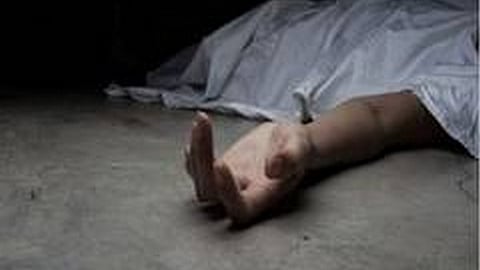 The victim, Harsh Chandwani (25), and the injured, Ajay Ramchandra Chandwani (30), are from Madhya Pradesh.
