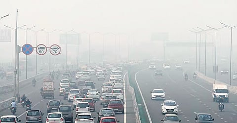 Delhi city covered in smog.