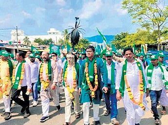BJD leaders are taking out Jana Sampark Padayatra in Malkangiri town