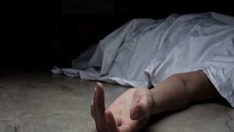 A 26-year-old woman succumbed to her injuries on Friday after she sustained close to 90% burns when an LPG cylinder exploded in her house on October 7.