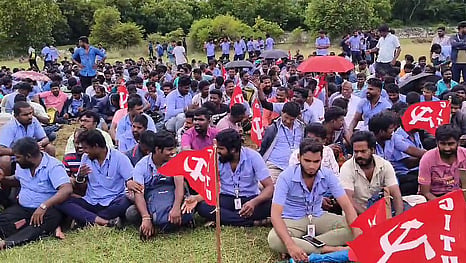 At the end of the talks that lasted for over 15 hours, an agreement was entered into by the two parties in the presence of the Joint Commissioner and Deputy Commissioner of Labour.