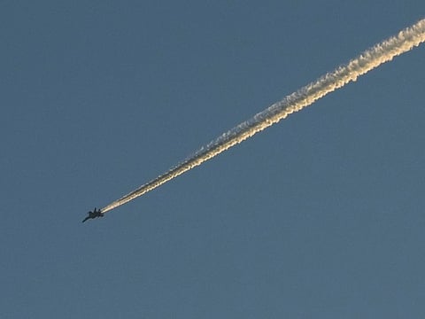 Uttar Pradesh: MiG-29 fighter jet crashes near Agra, pilot ejects to safety.