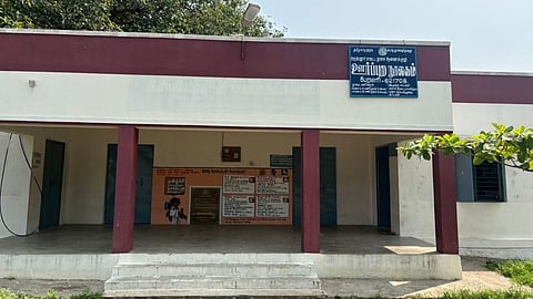 A view of a library functioning at a panchayat building in Perali village in Perambalur district