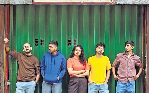 Through five distinct stories, this film plunges into the world of moviemaking and promises to offer an intimate exploration led by five dynamic directors.