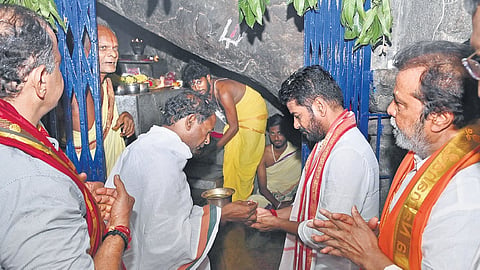 Chief Minister A Revanth Reddy at Lord Kurumurthy temple in Ammapur village
of Mahbubnagar district on Sunday