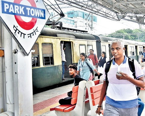 Park Town station