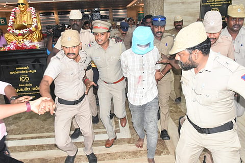 The accused who fled after leaving the victim in a pool of blood was nabbed by the the public and other hospital employees and was handed over to the Guindy police.