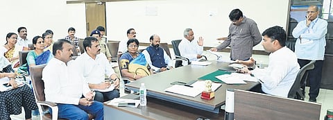 Dhyanachandra directed the release of loans for these groups through lead district managers.