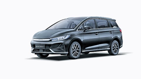 With its modern tech & comfort features at competitive pricing, the BYD eMAX 7 is an impressive package