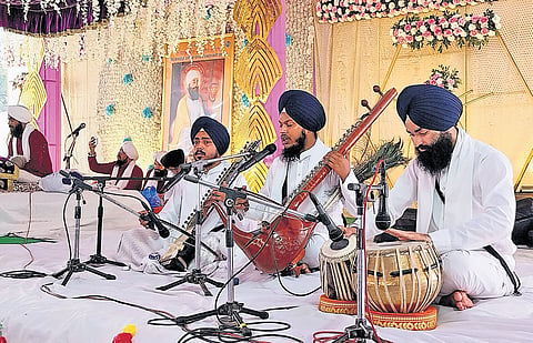 Sikh community marks Guru Tegh Bahadur's martyrdom with prayers, procession in Secunderabad