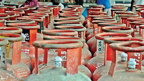 Beneficiaries are required to pay for the cylinders initially, with the full amount refunded to their accounts within 48 hours of delivery.