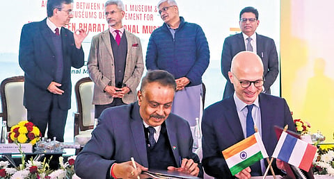DG of National Museum BR Mani (front left) signs the MoU with representative of France Museums Development in New Delhi on Thursday.