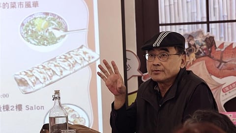 Taiwanese political cartoonist and writer Lin Kuei-yu, known by his pseudonym Yu Fu.