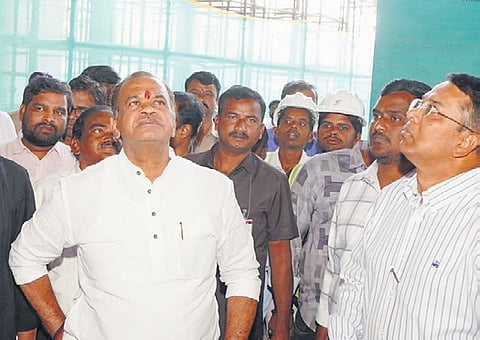 Minister Komatireddy Venkat Reddy inspects the works at TIMS on Tuesday