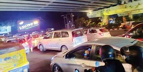 Massive traffic jam in Acharya Vihar area of Bhubaneswar