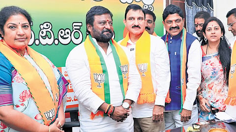 BJP State prez Purandeswari along with NTR district prez Adduri Sriram