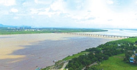 HMWSSB has started work to refill the Osmansagar (Gandipet) and Himayathsagar reservoirs with Godavari water.