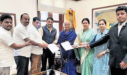Several Congress parliamentarians from Karnataka met Union Finance Minister Nirmala Sitharaman in New Delhi on Tuesday.