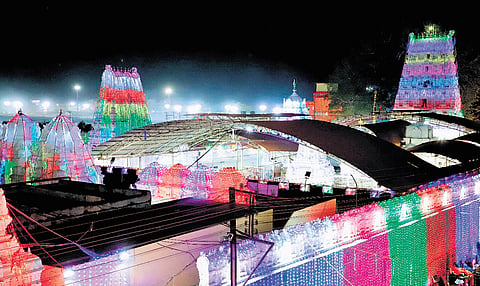 Ahead of the Mahashivaratri jatara, lights have been set up at the Sri Raja Rajeshwara Swamy temple in Vemulawada, Rajanna-Sircilla district