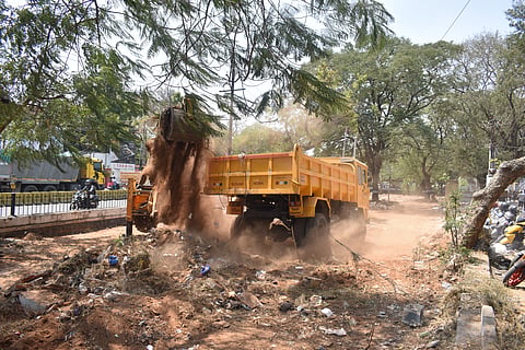 CCMC officials have started the initial works today by removing encroachments and the debris from the traffic island.