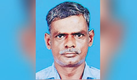 M Duraikannu (in pic), his wife, and daughter travelled on one bike, while his son rode the other two-wheeler.